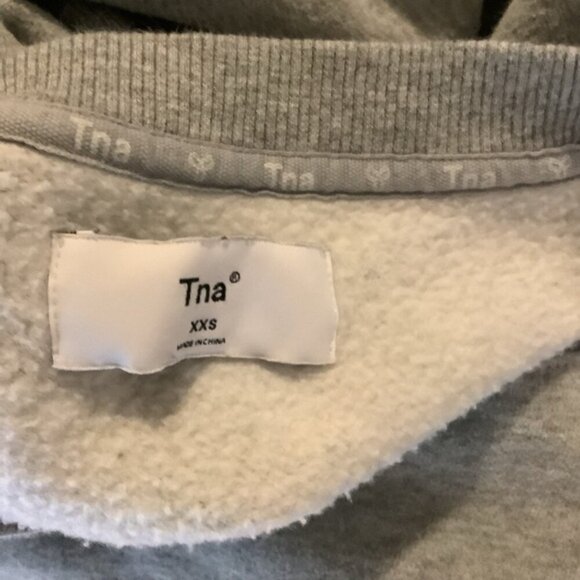 TNA PERKINS RELAXED CROPPED GRAY SWEATSHIRT XXS - Picture 9 of 11